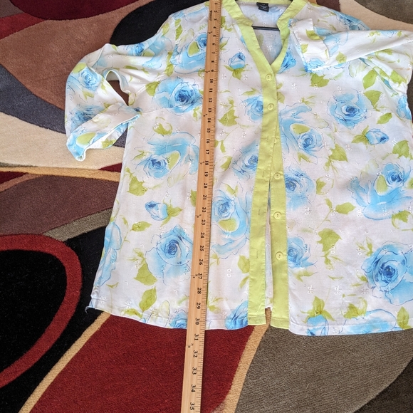 Tropical and Cool Linen Jacket/Shirt - Picture 6 of 8